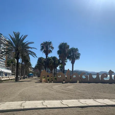 Homely Malagueta Junto Al Mar, Parking Privado Bajo Suplemento Málaga