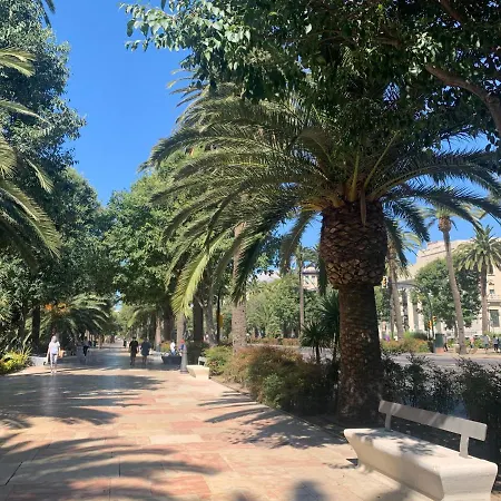 Homely Malagueta Junto Al Mar, Parking Privado Bajo Suplemento Appartement *